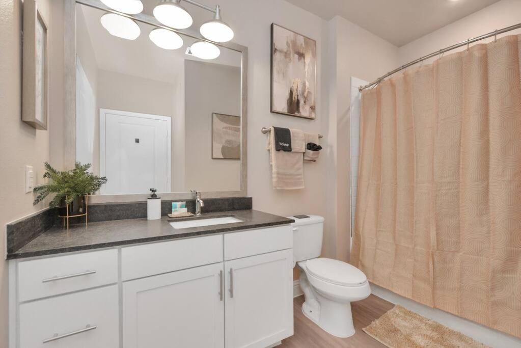 The Golden Treasure Near Kemah Boardwalk! Apartment Екстериор снимка